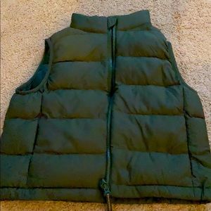UNIQLO army green toddler girl vest.